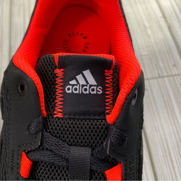 Adidas Mens 10.5 Tracefinder trail running shoes sneakers Q47236 new with tags - Picture 6 of 11